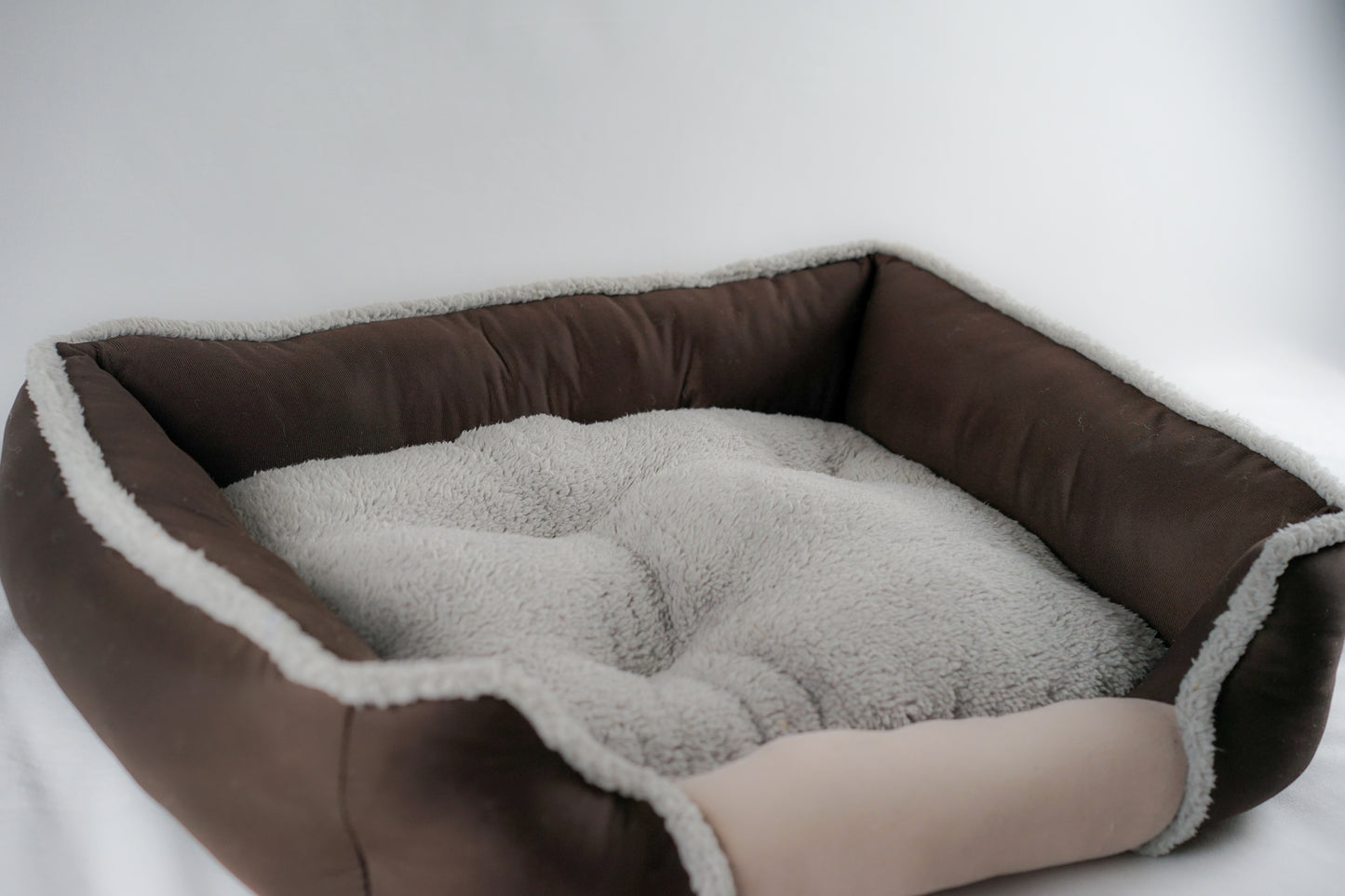 Cozy Reversible Cat Bed