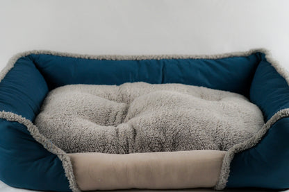 Cozy Reversible Cat Bed